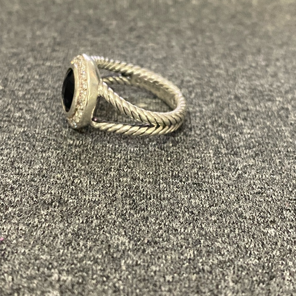 David Yurman Ring Onyx and Diamond - Picture 3 of 5